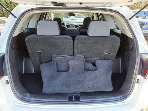Used 2019 Kia Sorento LX w/ LX Convenience Package image 26