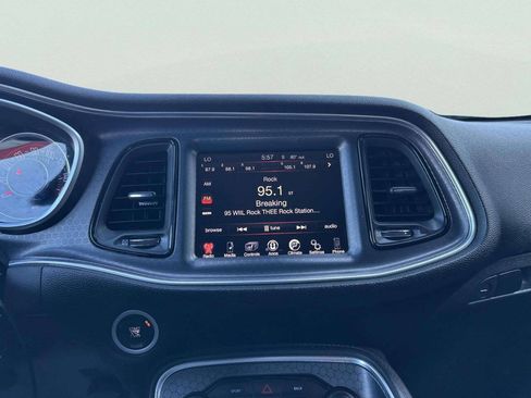 Used 2016 Dodge Challenger SXT Plus RWD image 19