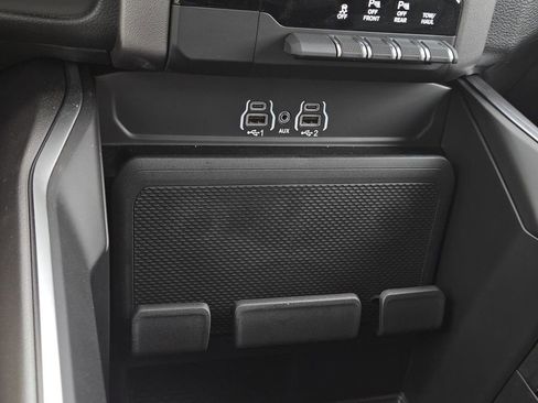New 2026 RAM 1500 Express AWD/4WD image 29