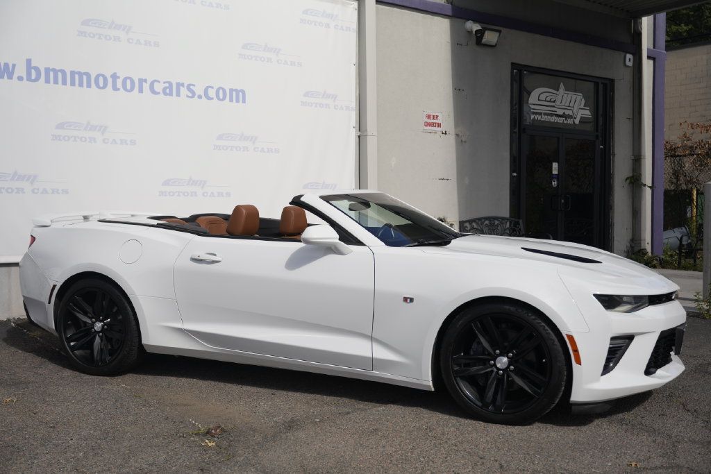 Used 2018 Chevrolet Camaro SS RWD image 14