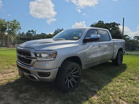 Used 2020 RAM 1500 Laramie w/ Sport Appearance Package AWD/4WD image 7