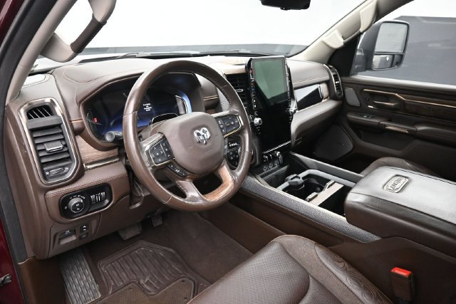Used 2025 RAM 1500 Limited AWD/4WD image 17