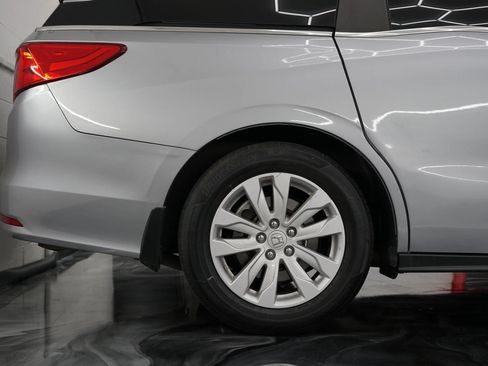 Used 2019 Honda Odyssey LX image 7