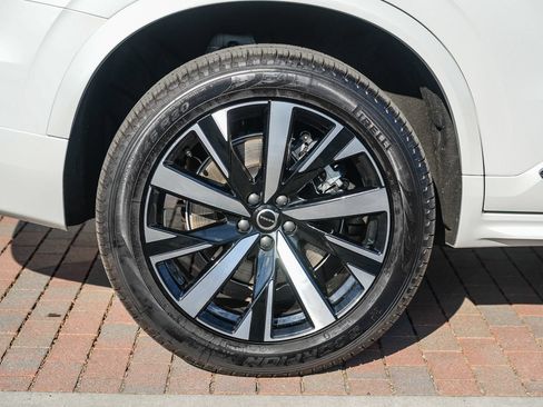 Certified 2026 Volvo XC90 B6 Core AWD/4WD image 12