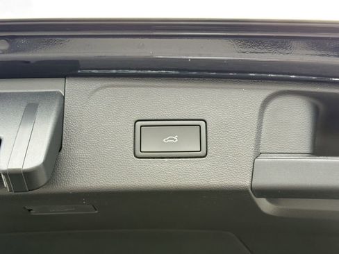 New 2026 Volkswagen Atlas SEL AWD/4WD image 16
