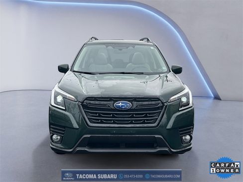 Used 2022 Subaru Forester Premium image 8