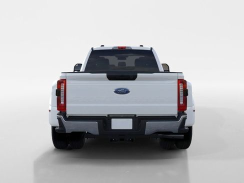 New 2026 Ford F350 XLT w/ 360-Degree Camera Package image 28