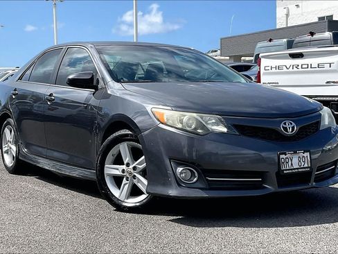 Used 2012 Toyota Camry SE FWD image 21