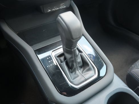 Certified 2025 Subaru Forester Premium AWD/4WD image 26