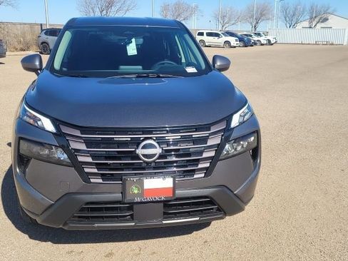 New 2026 Nissan Rogue SV w/ Cold Weather Package FWD image 3