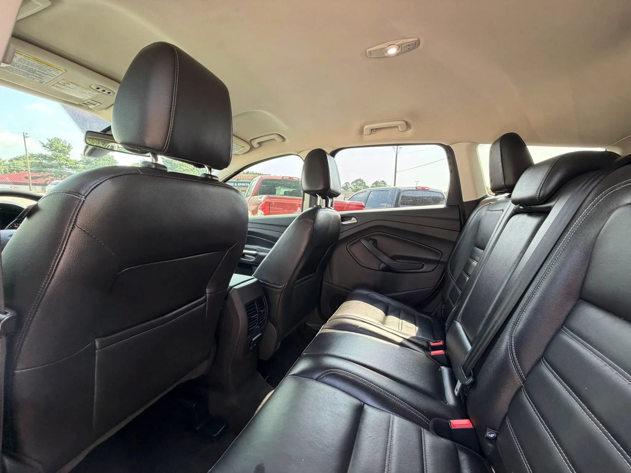 Used 2017 Ford Escape Titanium FWD image 15