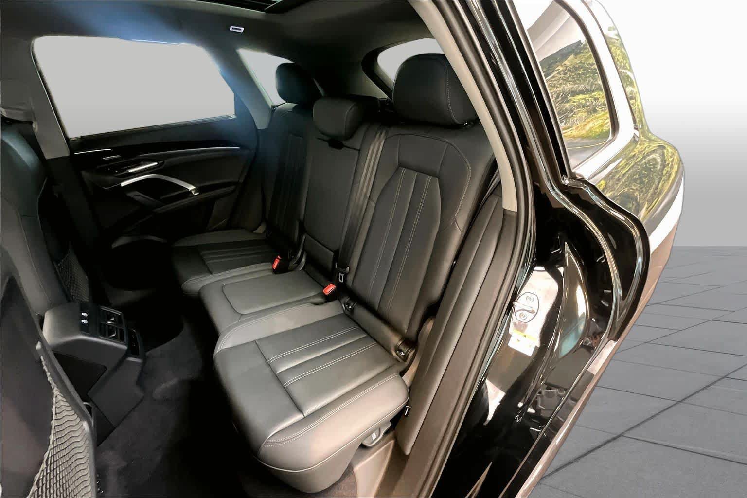 Certified 2025 Audi Q5 Premium Plus AWD/4WD image 21