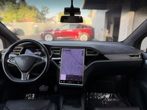 Used 2016 Tesla Model X 75D AWD/4WD image 12