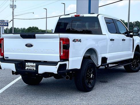 Used 2024 Ford F250 XL w/ STX Appearance Package AWD/4WD image 12