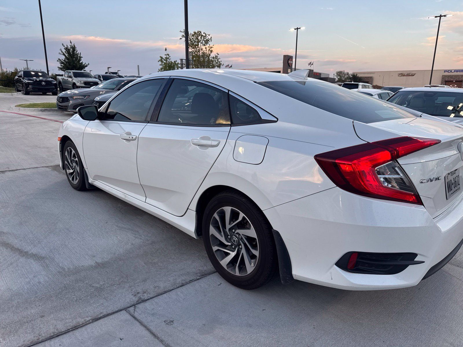 Used 2017 Honda Civic EX image 5