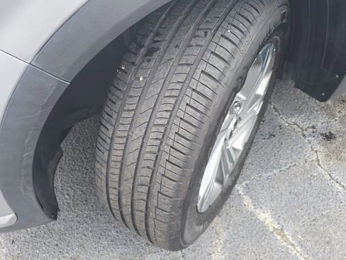 Used 2023 Hyundai Santa Fe SEL image 32