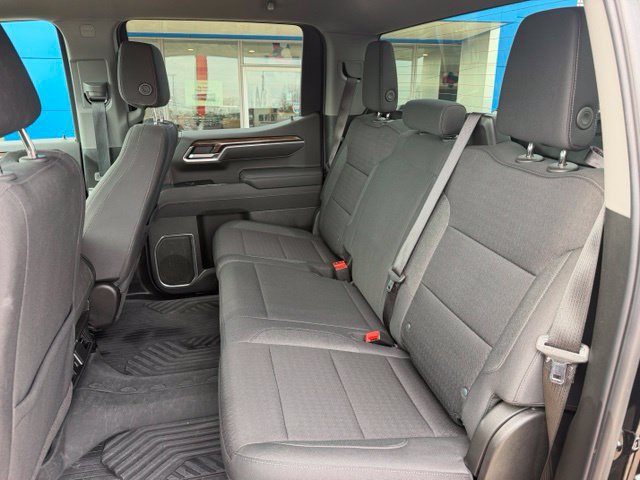 Used 2025 Chevrolet Silverado 1500 RST w/ Z71 Off-Road Package AWD/4WD image 30