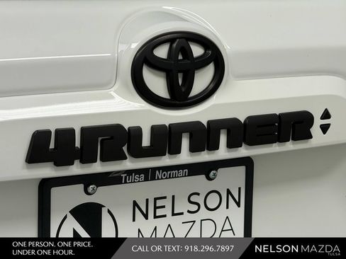 Used 2024 Toyota 4Runner SR5 AWD/4WD image 15