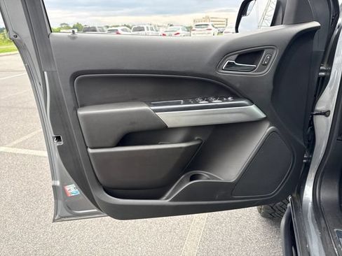 Used 2022 Chevrolet Colorado ZR2 AWD/4WD image 24