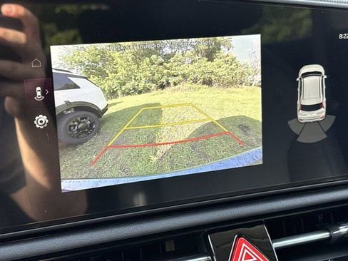 New 2026 Kia Niro EX FWD image 25