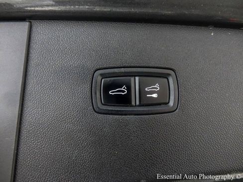 Used 2021 Porsche Cayenne Coupe image 29