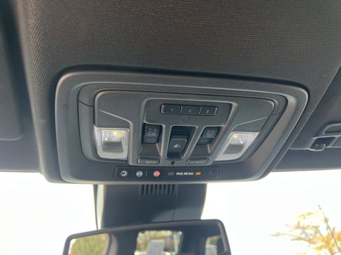 Used 2023 GMC Sierra 1500 AT4 w/ AT4 Premium Package image 22