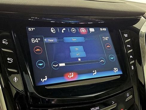 Used 2016 Cadillac Escalade Luxury image 18