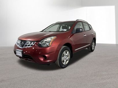 Used 2014 Nissan Rogue S w/ Convenience Package