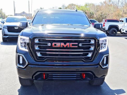 Used 2021 GMC Sierra 1500 AT4 w/ AT4 Premium Package image 3