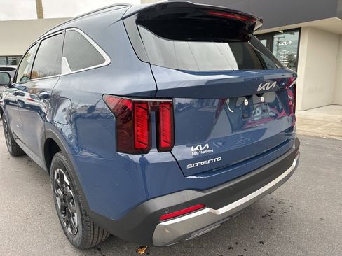 New 2026 Kia Sorento S w/ S Panoramic Sunroof Package AWD/4WD image 9