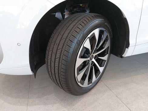 New 2026 Audi Q3 quattro 2.0T AWD/4WD image 36
