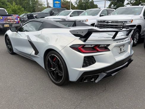Used 2022 Chevrolet Corvette Stingray Preferred Conv w/ Z51 Performance Package RWD image 5