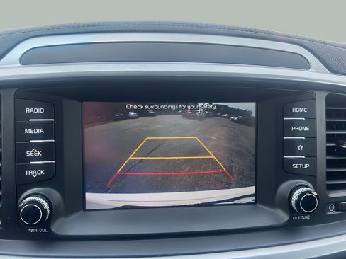 Used 2020 Kia Sorento S AWD/4WD image 19