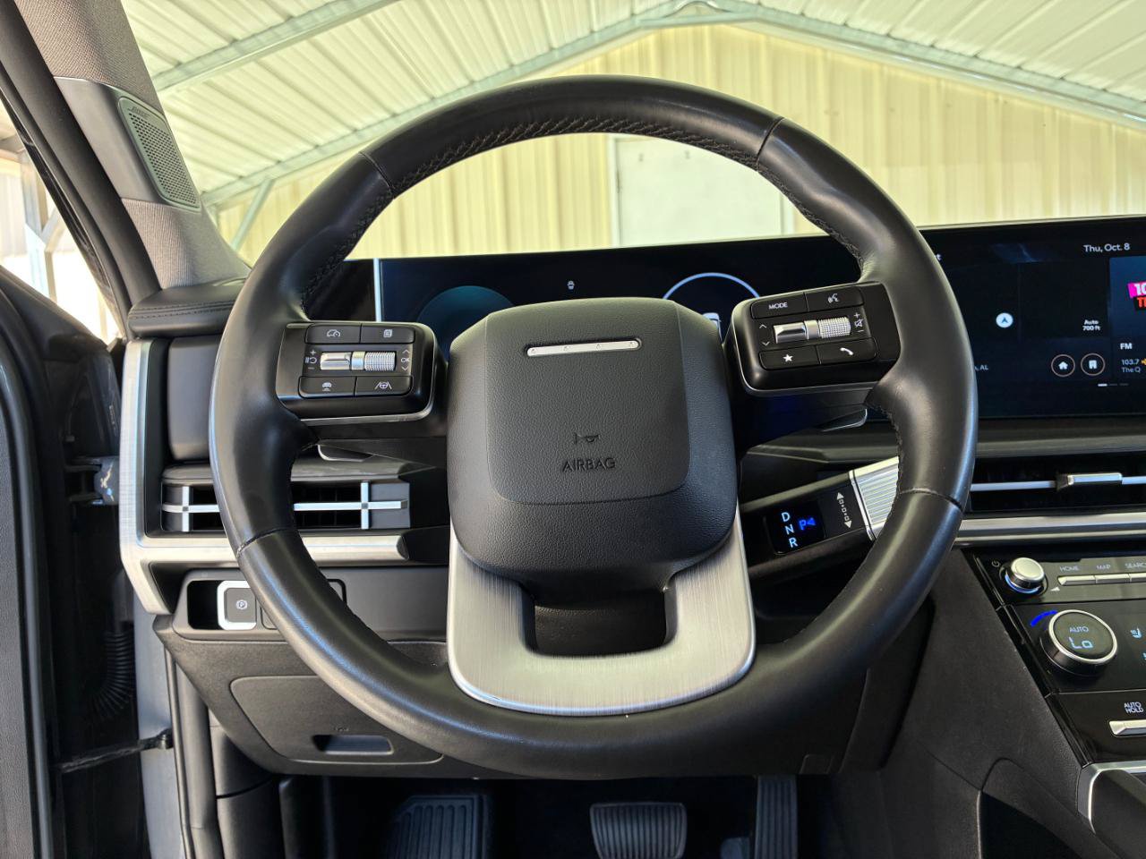 Used 2024 Hyundai Santa Fe Limited FWD image 17