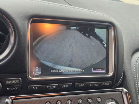 Used 2016 Nissan GT-R NISMO image 25