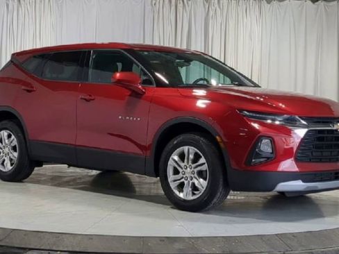 Used 2020 Chevrolet Blazer LT FWD image 3