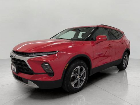 Used 2023 Chevrolet Blazer LT w/ LPO, Floor Liner Package AWD/4WD image 12