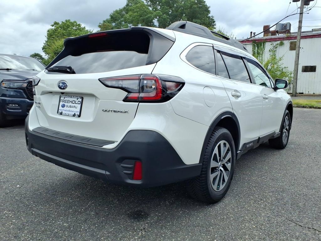 Used 2021 Subaru Outback Premium AWD/4WD image 18