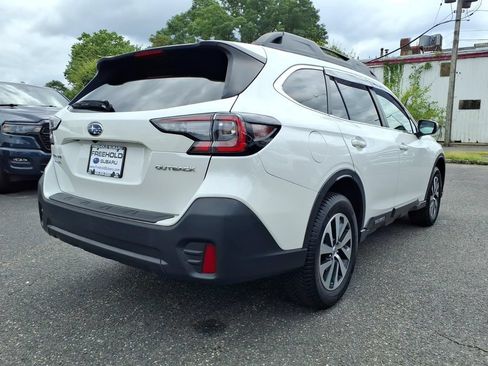 Used 2021 Subaru Outback Premium AWD/4WD image 18