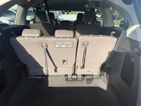 Used 2018 Honda Odyssey EX image 19