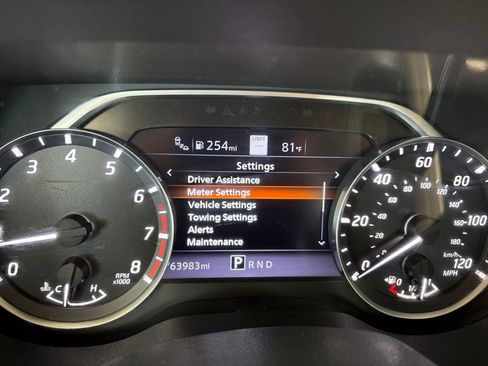 Used 2021 Nissan Titan SV w/ SV Convenience Package RWD image 23
