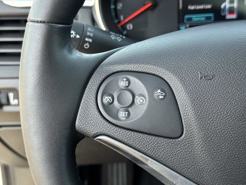 Used 2017 Chevrolet Impala LT w/ Leather Package image 11