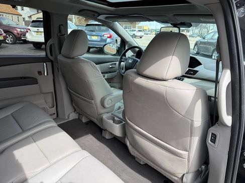 Used 2016 Honda Odyssey EX-L image 36