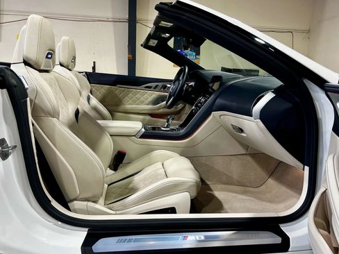 Used 2020 BMW M8 Convertible image 24