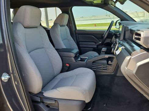 Certified 2026 Toyota Tacoma SR5 RWD image 18