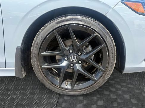 Used 2024 Honda Civic Sport image 14