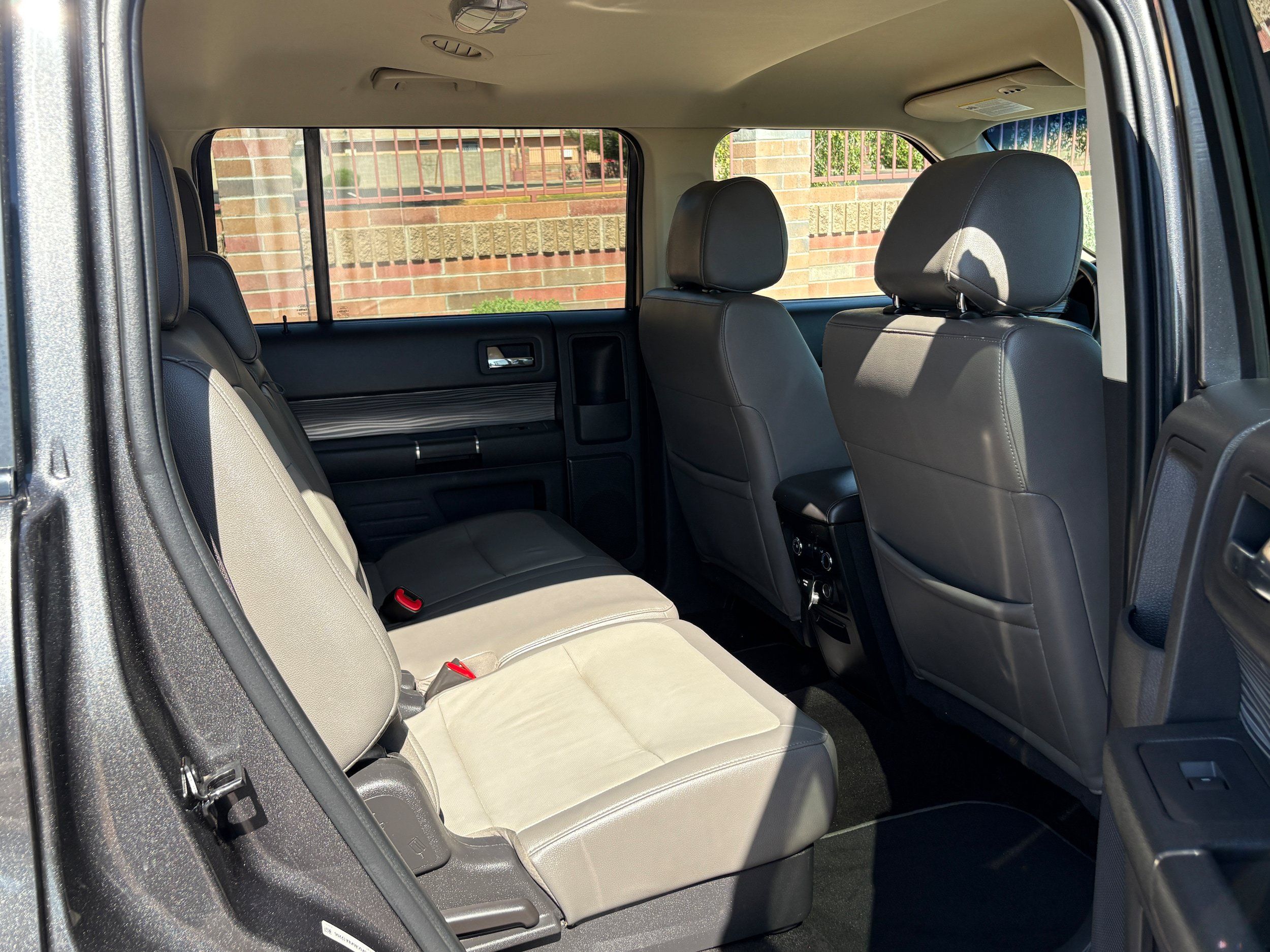 Used 2019 Ford Flex SEL w/ Equipment Group 202A FWD image 12