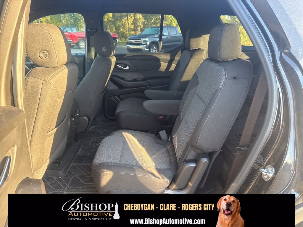 Used 2023 Chevrolet Traverse LT w/ LPO, Floor Liner Package AWD/4WD image 14