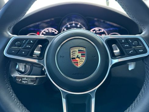 Certified 2023 Porsche Cayenne AWD/4WD image 24