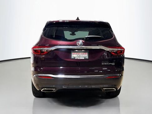 Used 2019 Buick Enclave Essence AWD/4WD image 8
